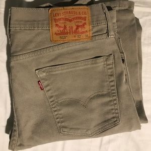 Levi 513 Slim Straight Jeans size 32x34